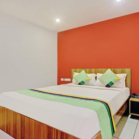 Treebo Sai Suites Inn Nagavara Bangalore Exteriör bild